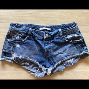 Zara denim shorts sz 6